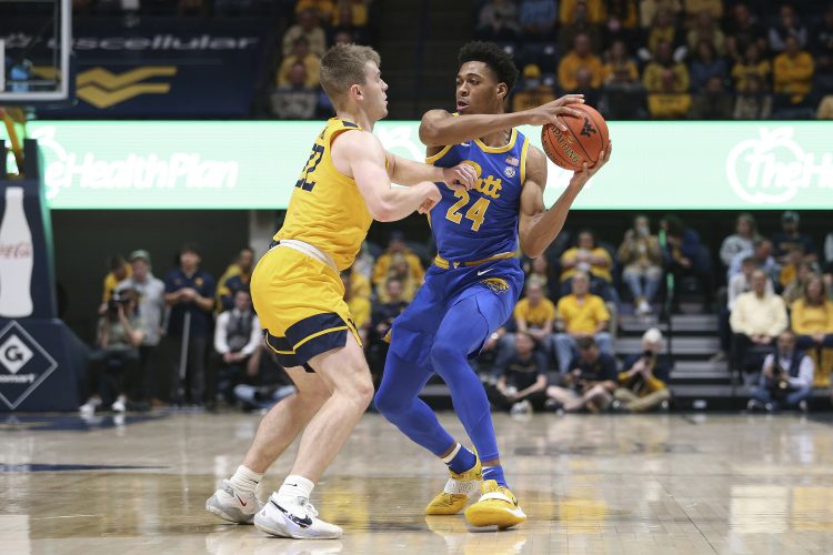 West Virginia Bests Pitt in 188th Backyard Brawl